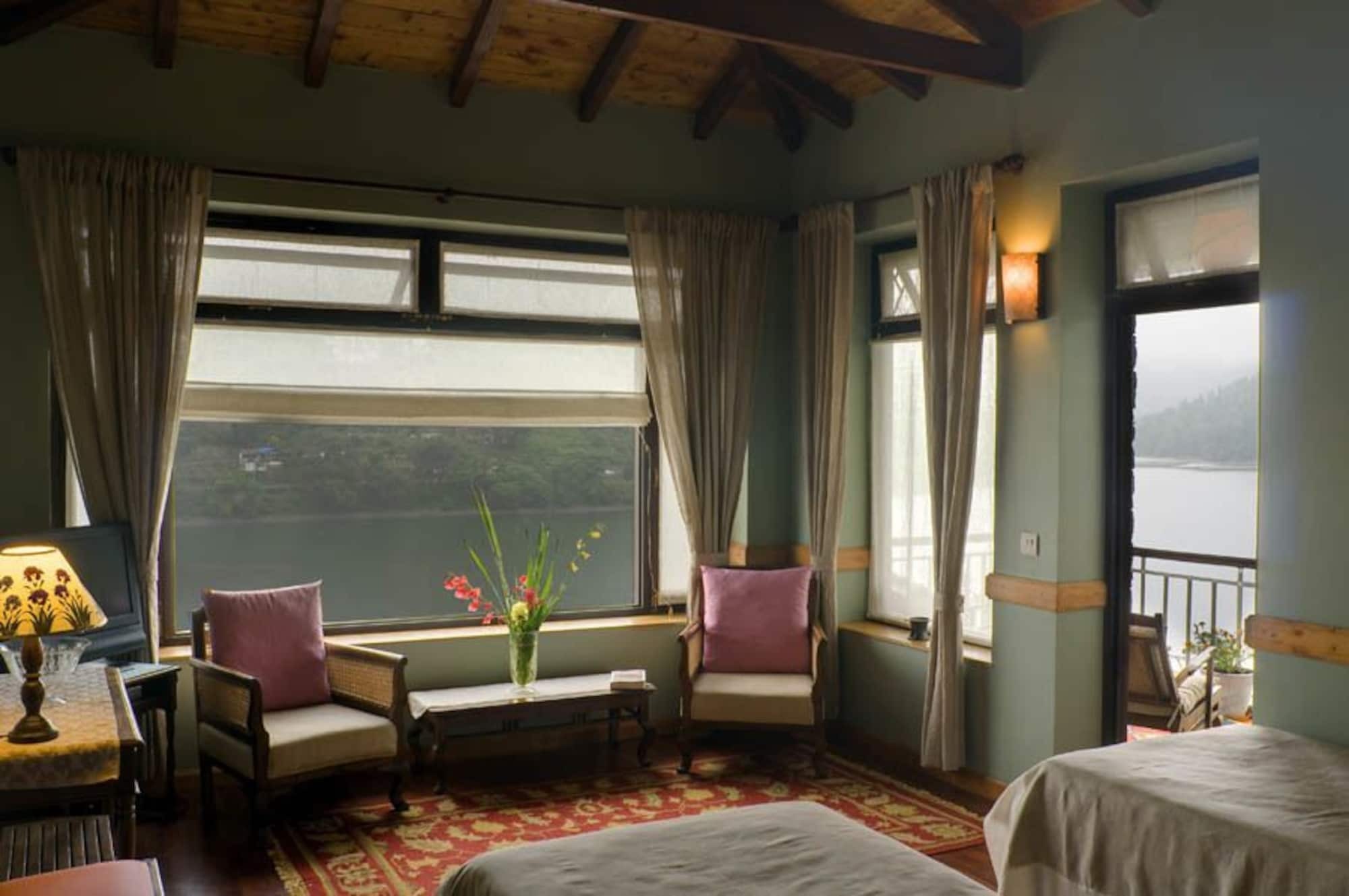Fishermen'S Lodge - A Lake Facing Hotel Near Nainital Bhīm Tāl エクステリア 写真